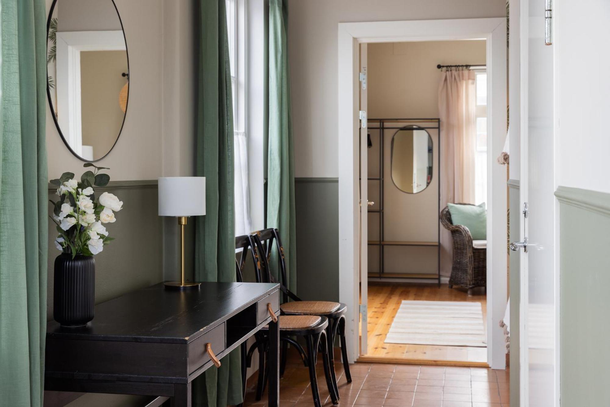 Stationen Bed & Breakfast Ystad Bagian luar foto