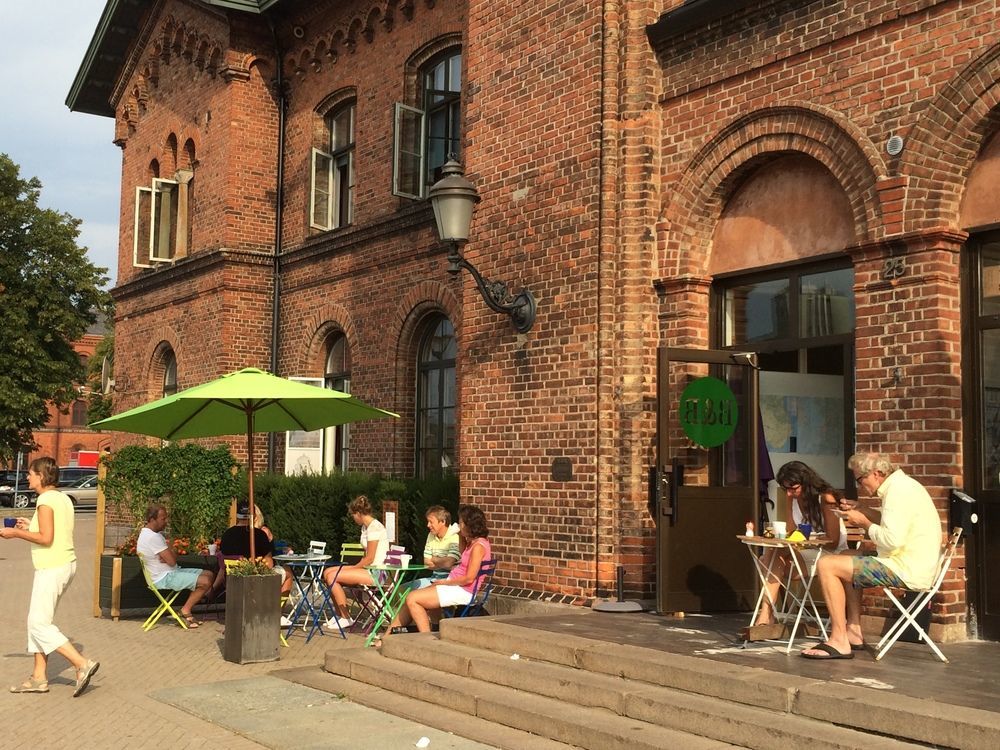 Stationen Bed & Breakfast Ystad Bagian luar foto